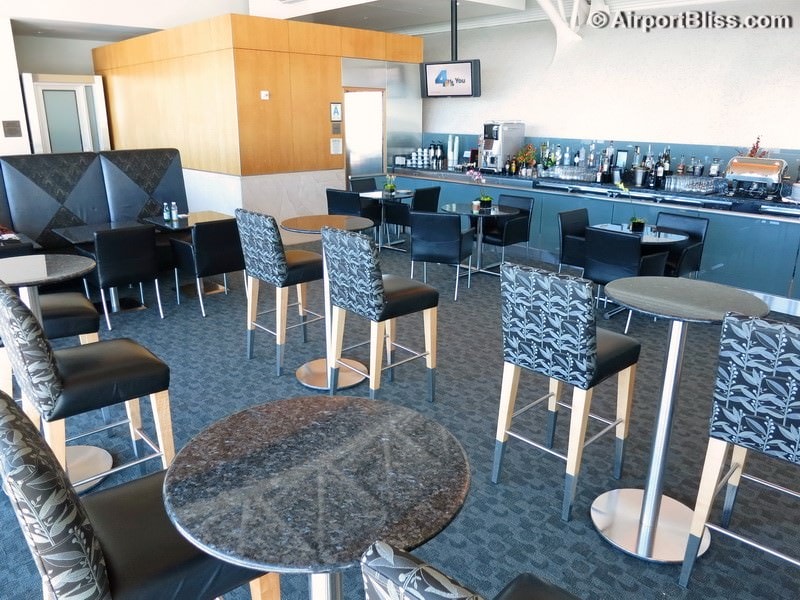 LAX american airlines flagship lounge lax 6842