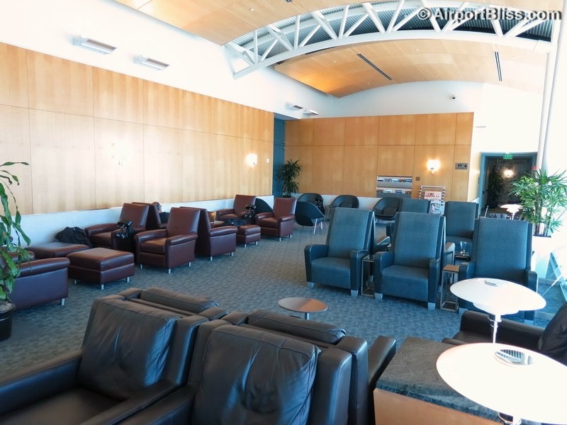 LAX american airlines flagship lounge lax 6920