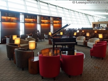 Asiana Business Class Lounge - Seoul Incheon (ICN) Main Concourse