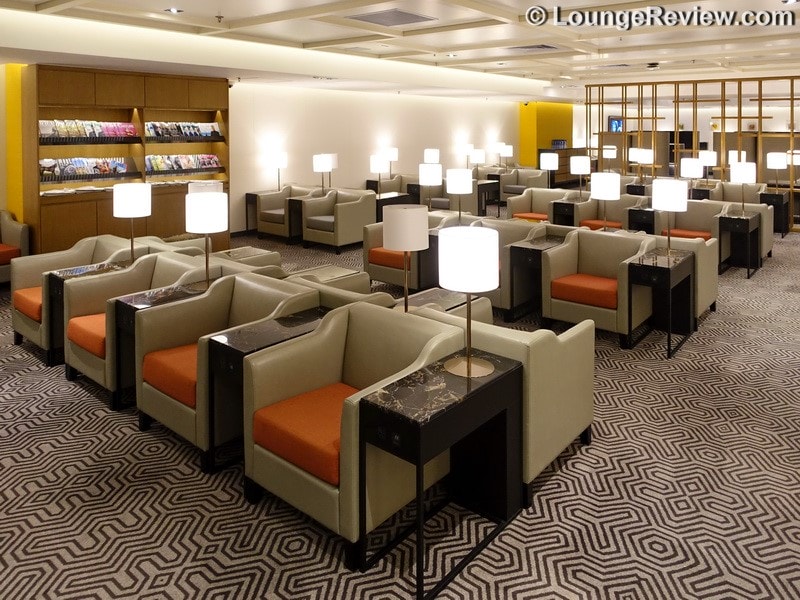 Singapore Airlines SilverKris Lounge Hong Kong seating area