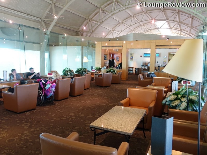 SNA american airlines admirals club sna 00968