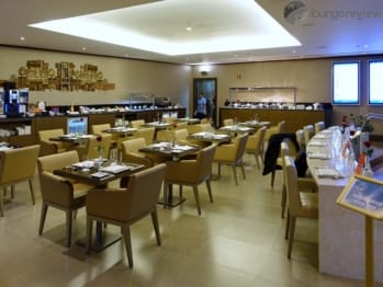 Emirates First Class Lounge – Dubai International (DXB) Terminal 1 Concourse C