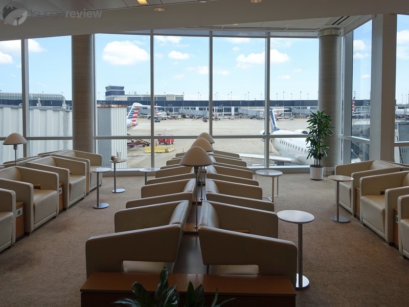 ORD american airlines admirals club ord g8 06986