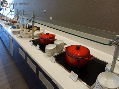 Delta's complimentary food selection remains the standard. | Delta Sky Club - San Francisco, CA (LAX)