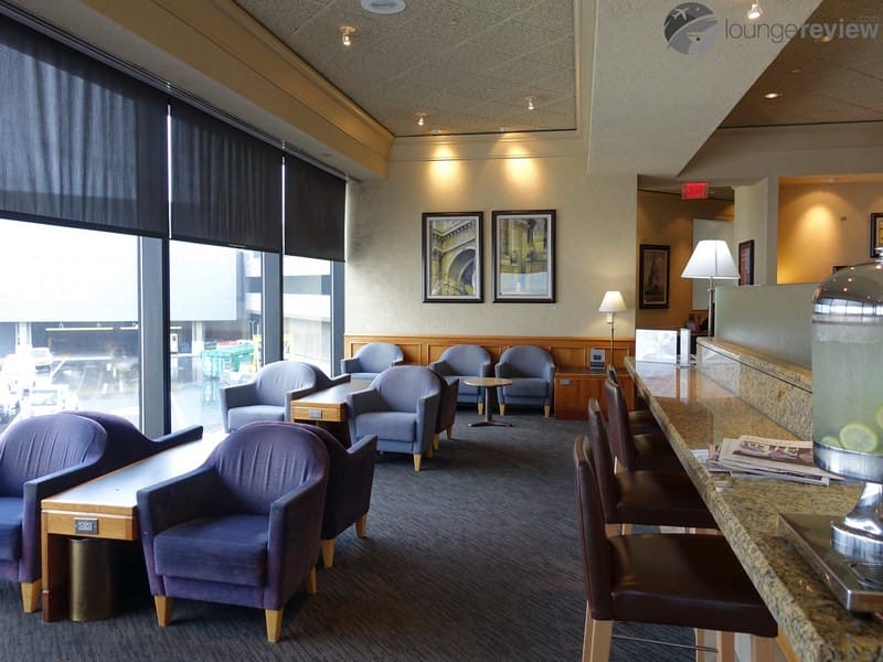 Lounge Review United Club Sfo Terminal 3 Concourse F Domestic Loungereview Com