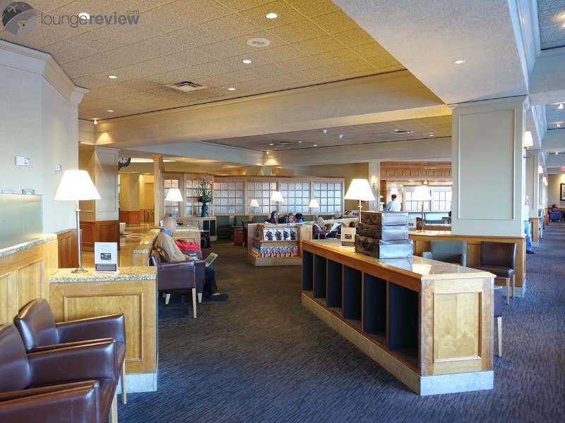 Lounge Review United Club Sfo Terminal 3 Concourse F Domestic Loungereview Com