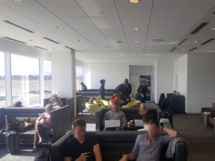 LAX delta hospitality suite lax t2 04