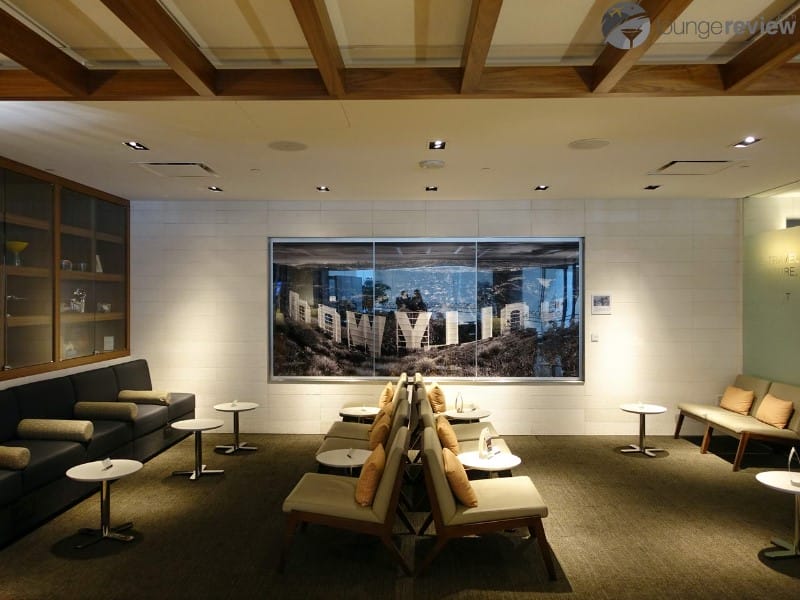 Photography by Peter Lik at the Star Alliance Lounge Los Angeles