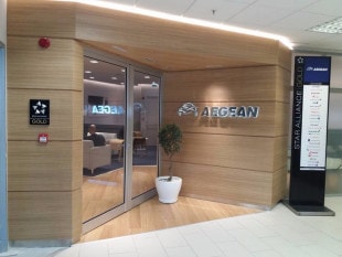 LCA aegean business lounge lca 01