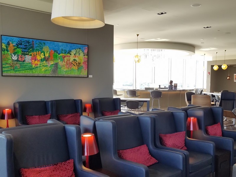 3084 BOS british airways lounge bos 152801