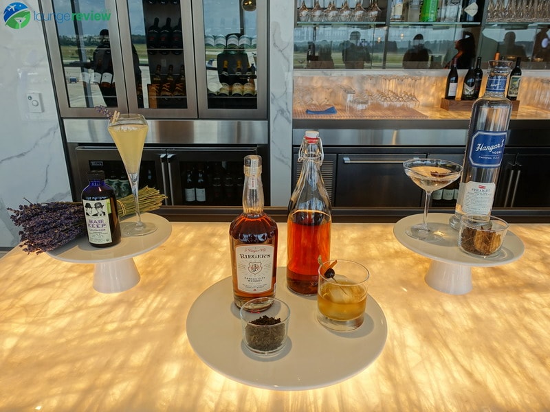 United Polaris Lounge Houston craft cocktails