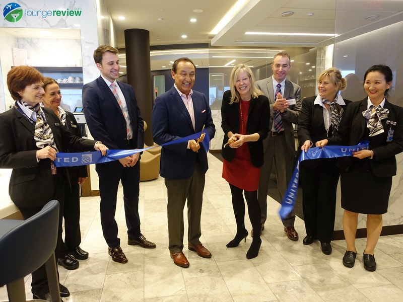 Oscar Munoz, CEO of United, inaugurated the Polaris Lounge LAX on January 10th, 2019, in front of guests and media representatives