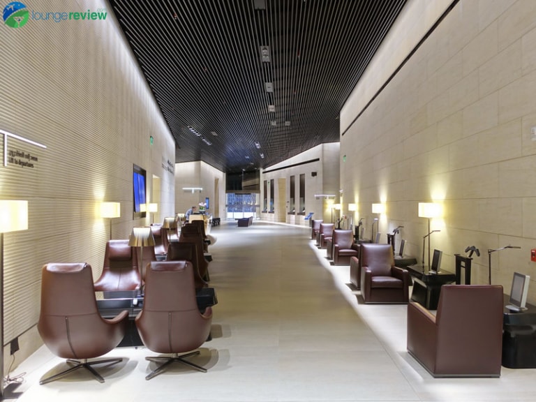 DOH qatar airways al safwa first lounge doh 05478 768x576