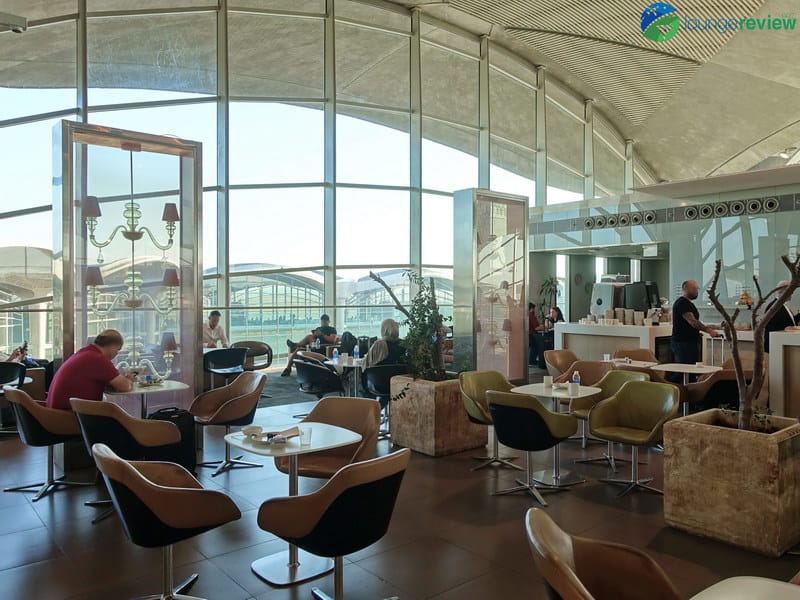 royal jordanian lounge