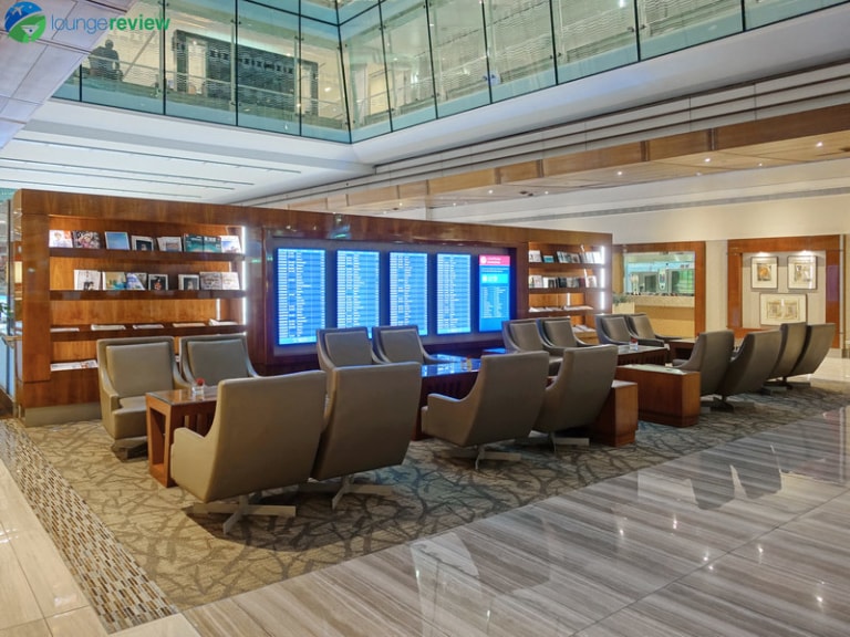 DXB emirates business class lounge dxb concourse b 08439 768x576