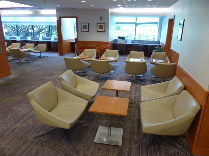 HNL american airlines admirals club hnl 4627 800x600