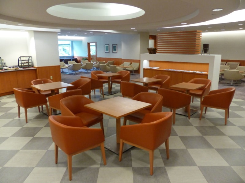 HNL american airlines admirals club hnl 5254 800x600