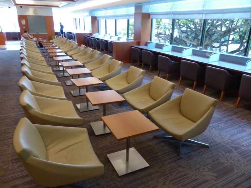 HNL american airlines admirals club hnl 7760 800x600