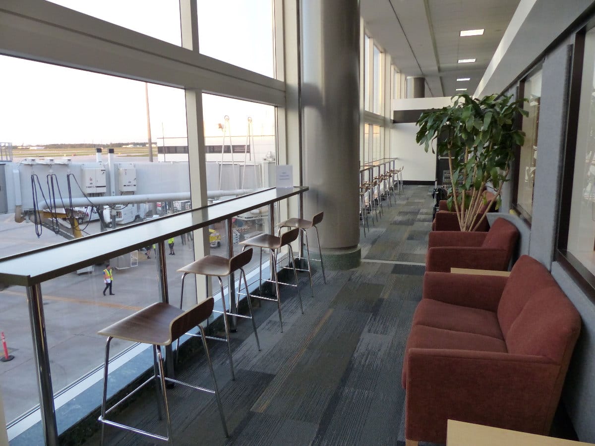 Lounge Review British Airways Executive Club / First Lounge IAH