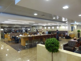LHR american airlines flagship lounge lhr t3 1662 310x233