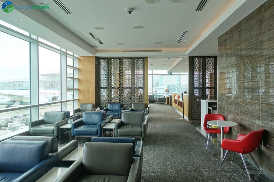 Air Canada Maple Leaf Lounge - Vancouver, BC (YVR)