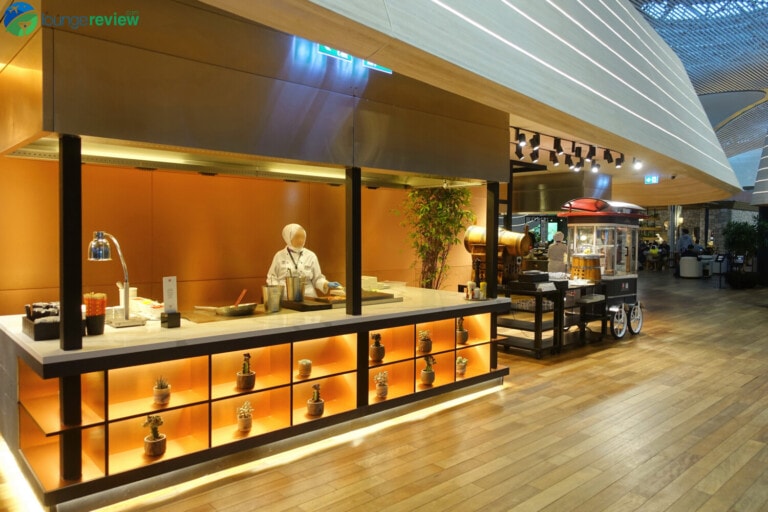 IST turkish airlines lounge business ist 01231 768x512