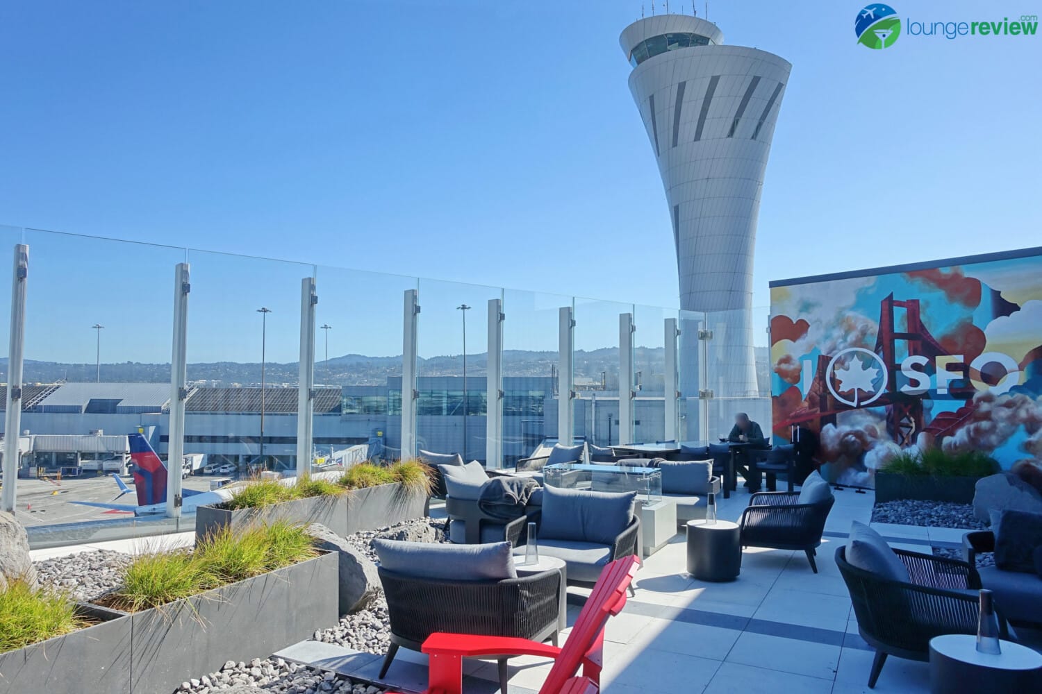 Air Canada Maple Leaf Lounge San Francisco open-air terrace