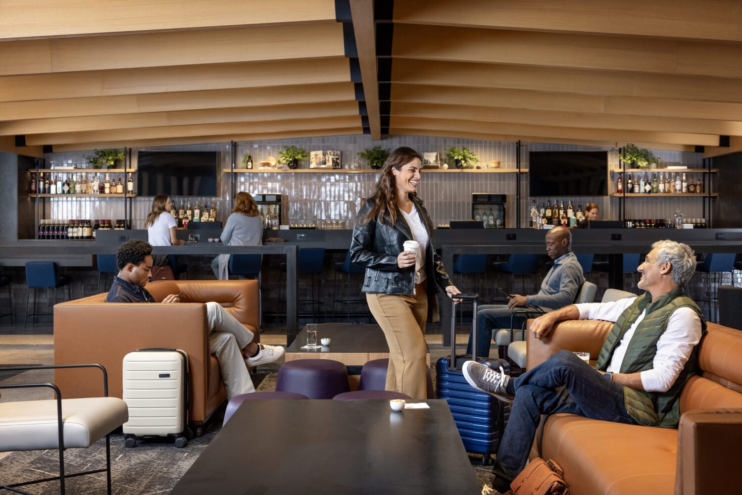 United Opens Two Remarkable New Lounges In Denver - LoungeReview.com