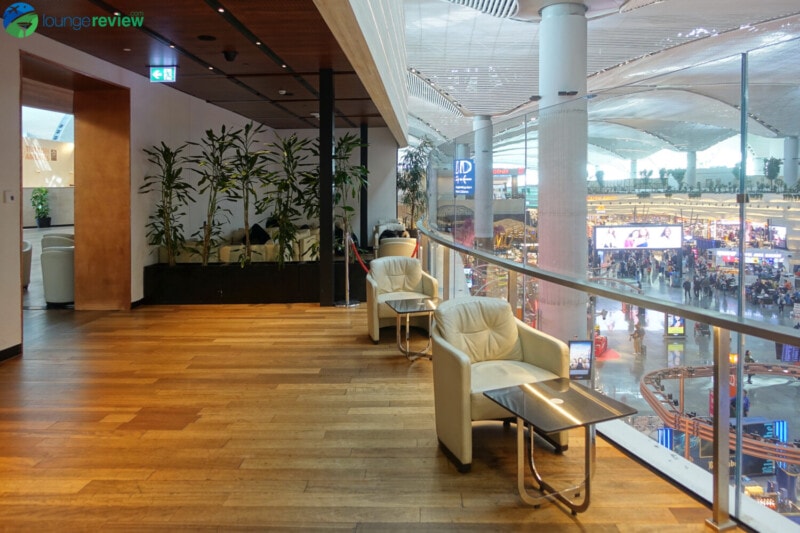 IST turkish airlines lounge business ist 06136 800x533