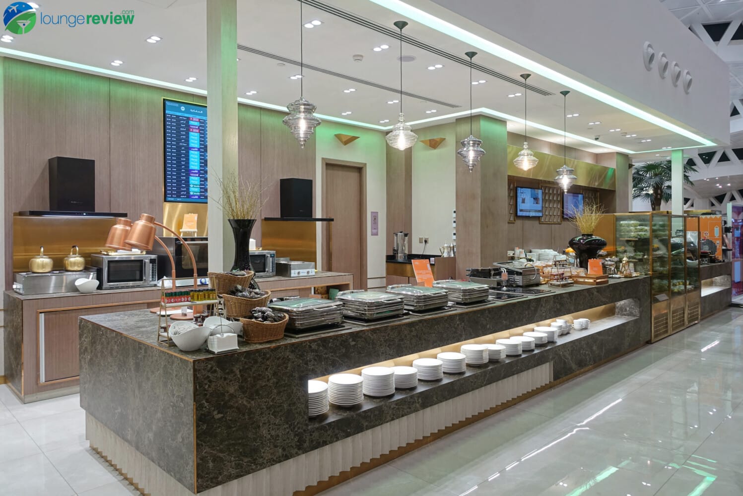 Hayyak Lounge Riyadh buffet