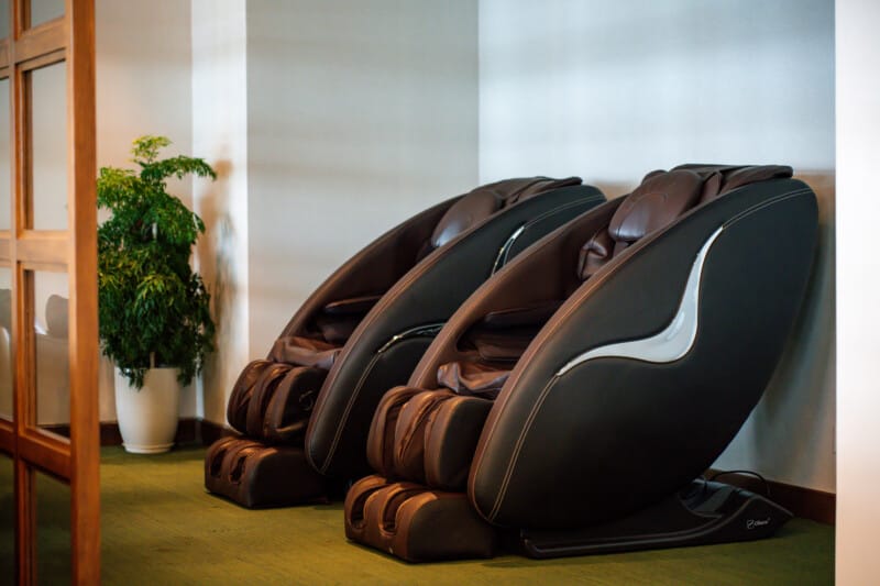 Lounge Review: CIP Orchid Lounge 1 - DAD - LoungeReview.com